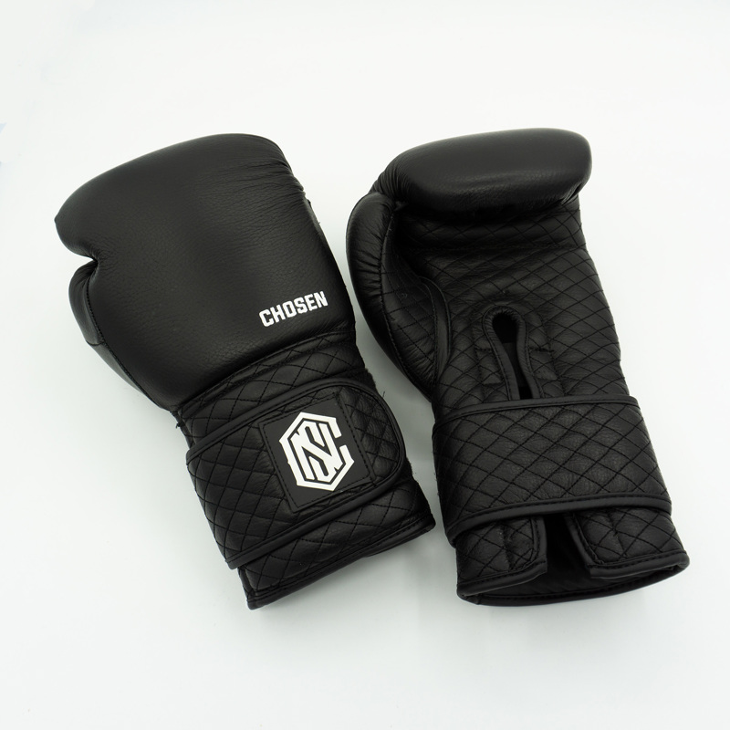 Chosen Luxury Capitoner Boxing Gloves-black